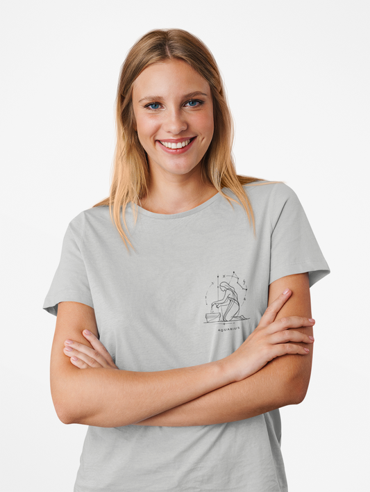 Unisex Oversized Aquarius Tee | Vintage Graphic T-Shirt | Astrology Fashion | Gift for Astrology Lovers | Relaxed Fit Tee